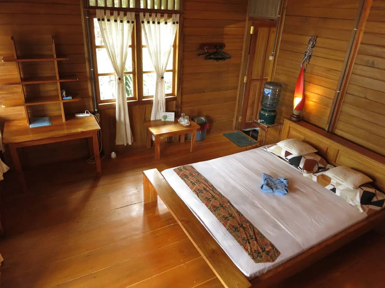 Superior Cottage - image