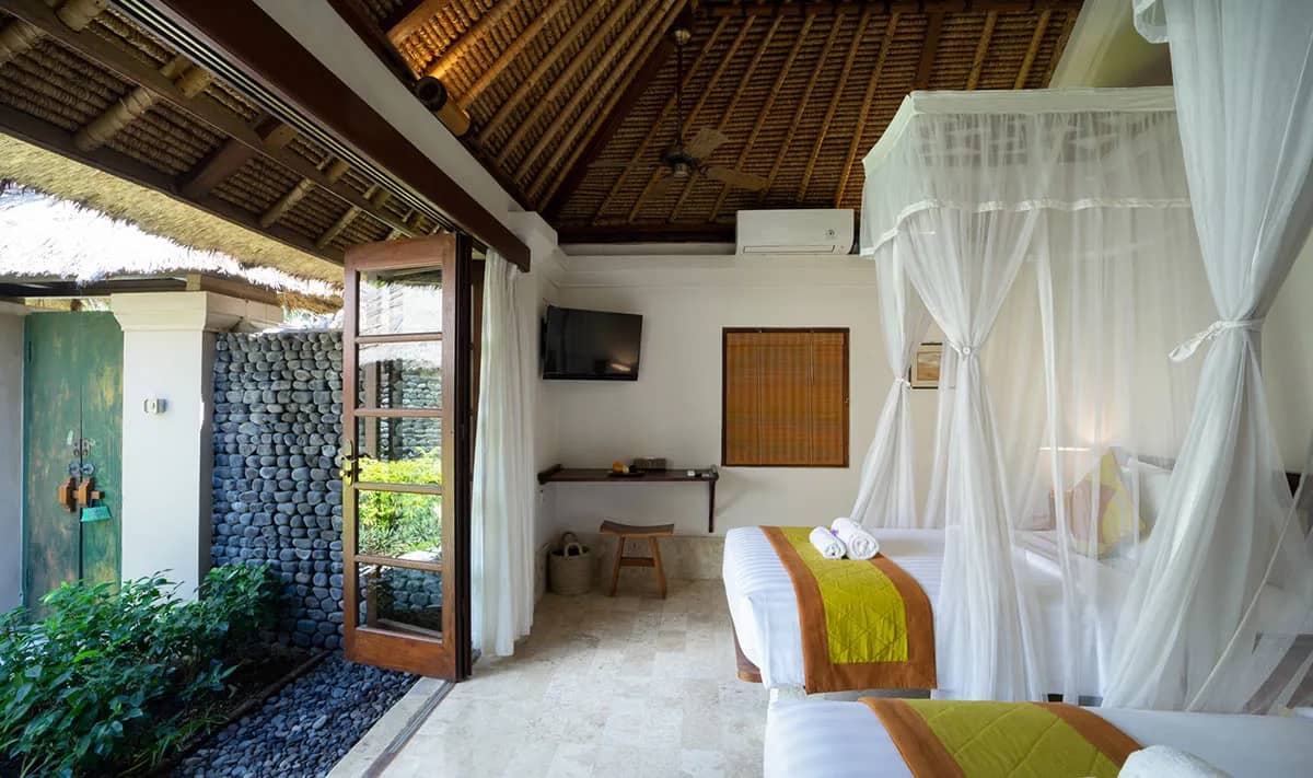 Garden View Courtyard Villa - image