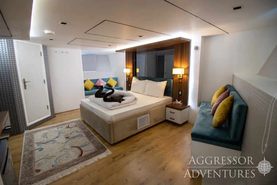 Red Sea Aggressor IV Master Cabin - image
