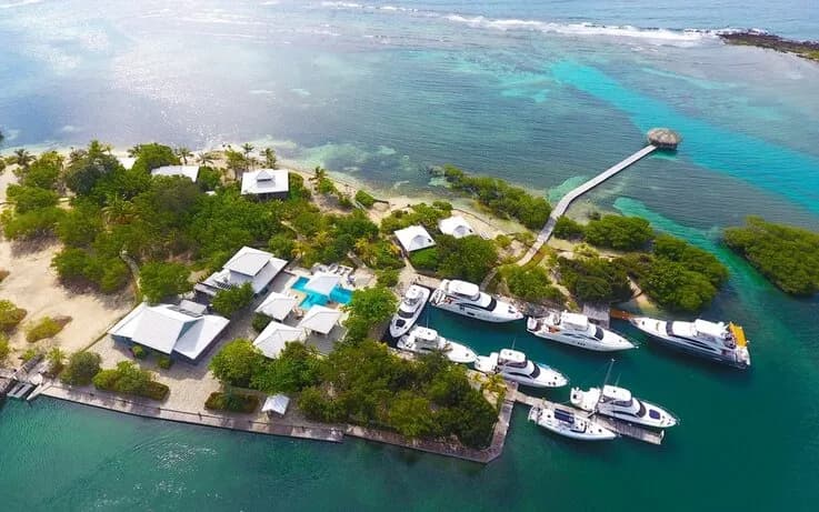 An aerial view of Barefoot Caye Roatan