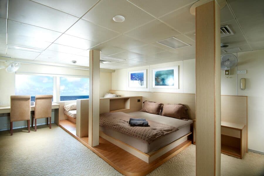 Stateroom Main Deck - image