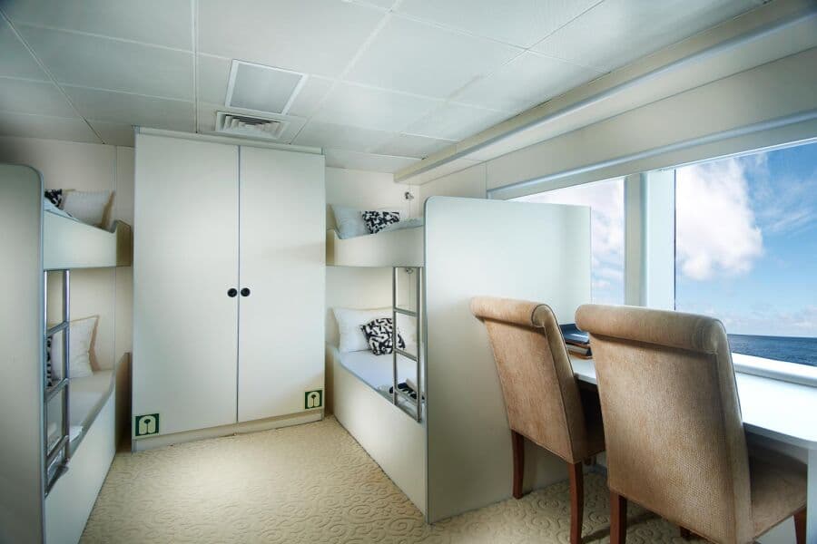 Quad Cabin / Twin Main Deck - image