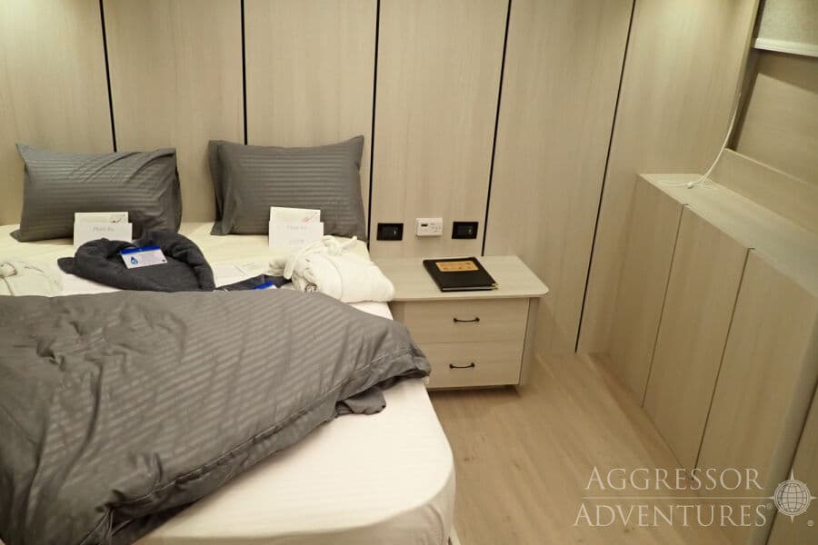 Master - various decks - image