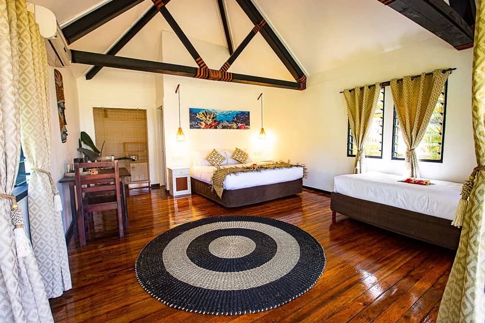 Deluxe Ocean-Front Bure - image Deluxe Ocean-Front Bure - image