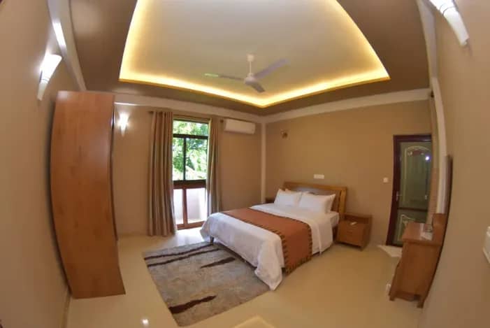 Deluxe Room - image Deluxe Room - image