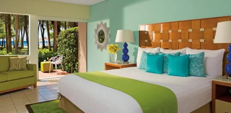 Deluxe Garden View - image Deluxe Garden View - image