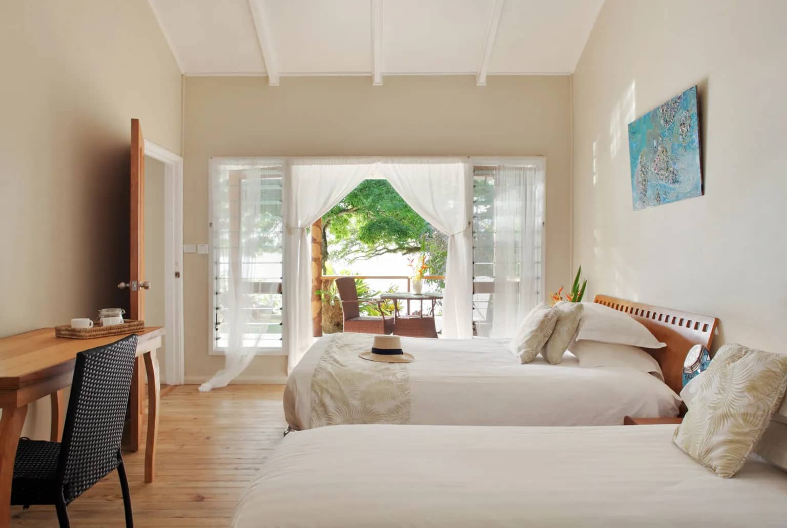 Deluxe Oceanfront 2 Bedroom Bure - image Deluxe Oceanfront 2 Bedroom Bure - image