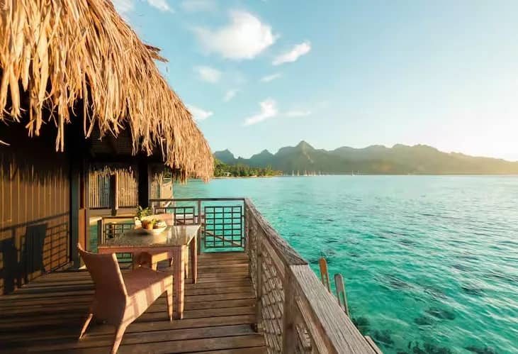 King Panoramic Overwater Bungalow - image King Panoramic Overwater Bungalow - image