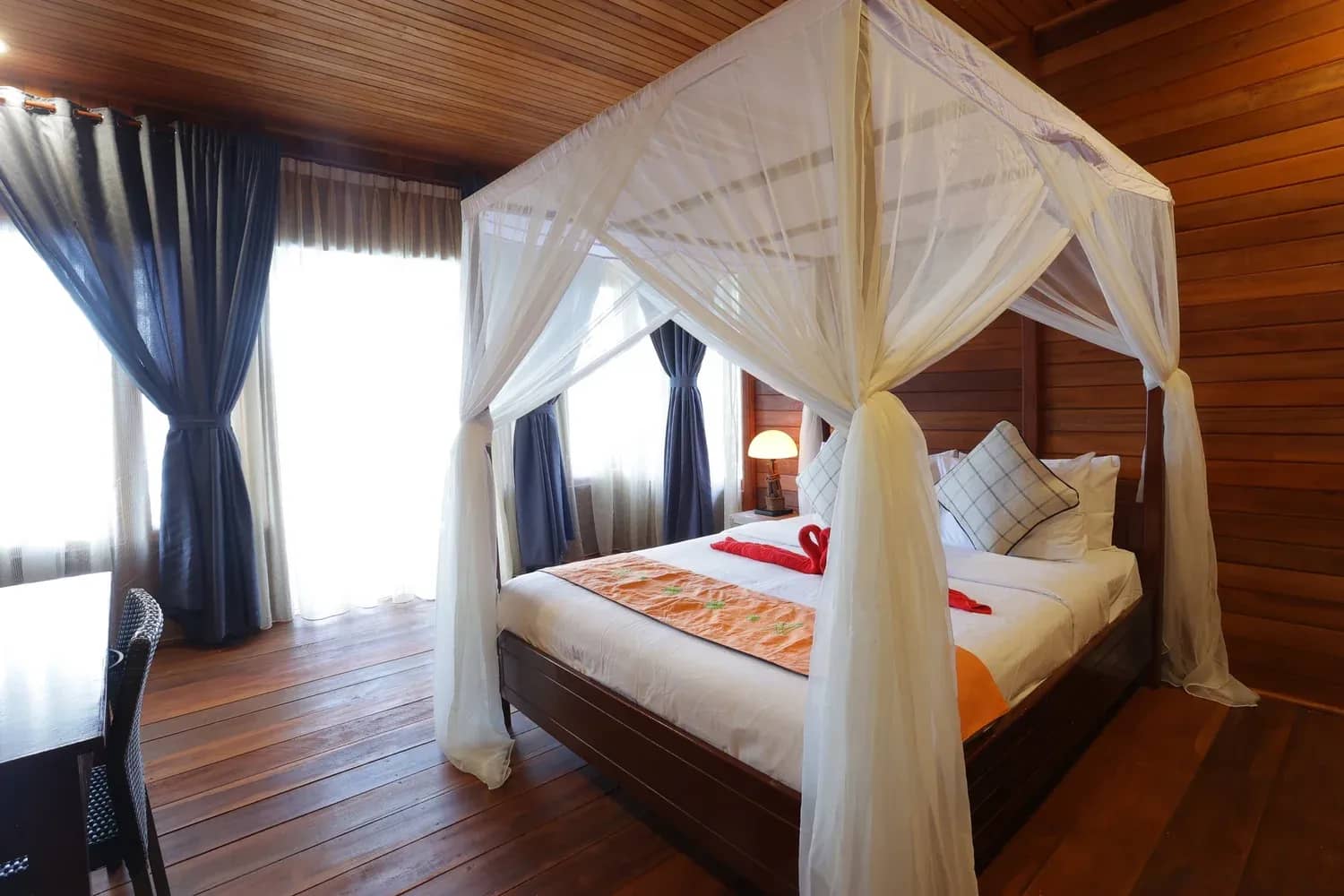 Superior Hillside - image Superior Hillside - image