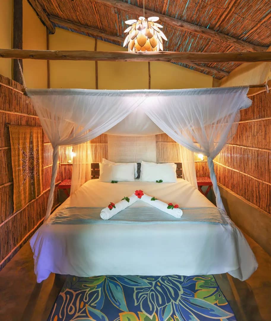 4 Sleeper Deluxe Cabanas - image 4 Sleeper Deluxe Cabanas - image