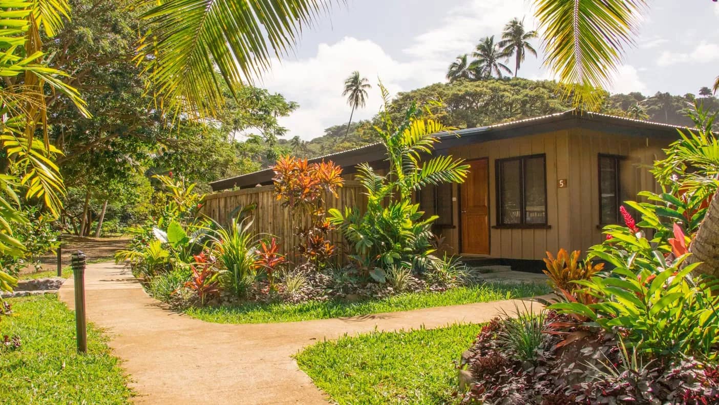 Tropical Bure - image Tropical Bure - image