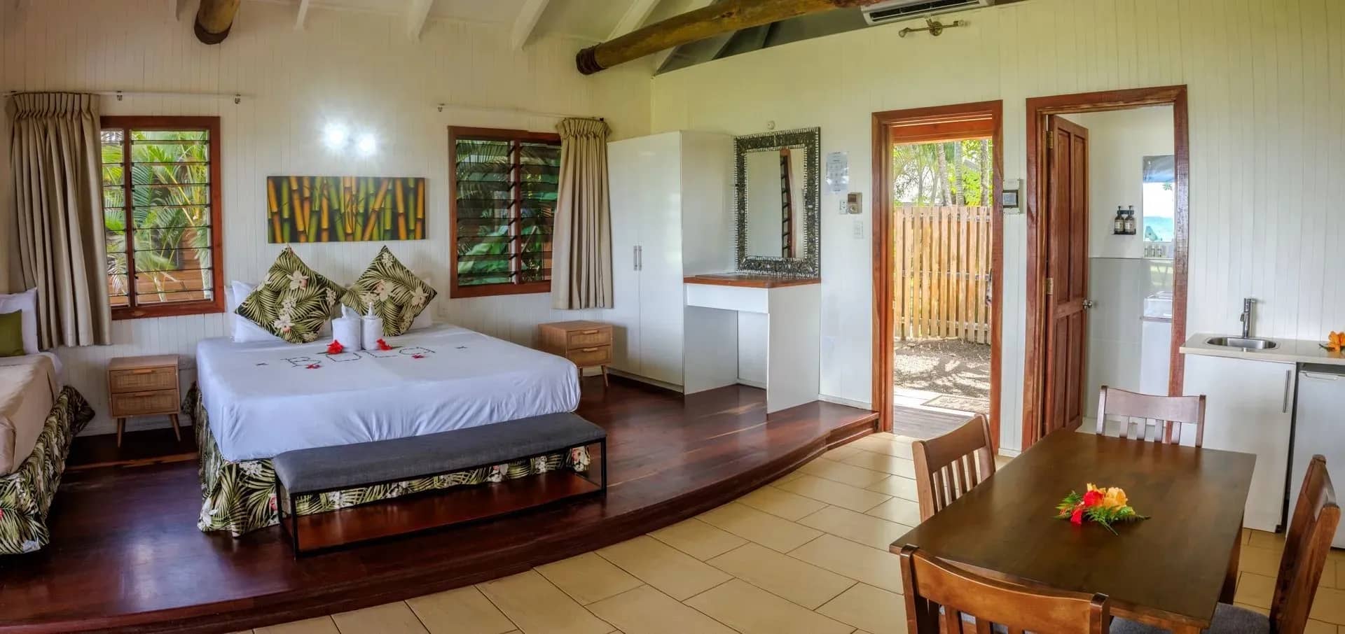 Standard Garden Bures - image Standard Garden Bures - image