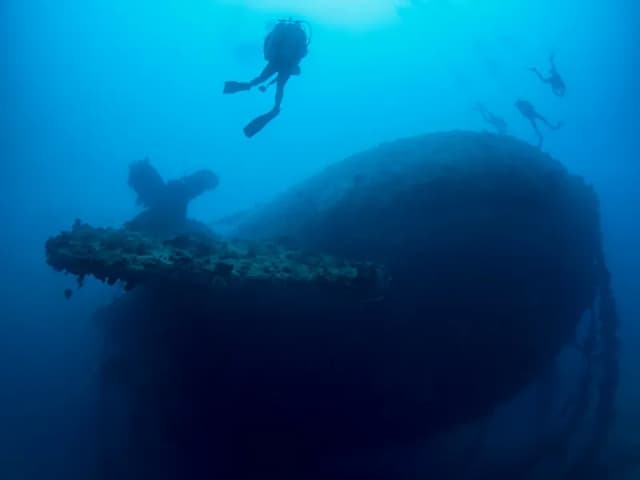 Best Wreck Diving in the World - Top 10 Best Wreck Diving in the World - Top 10