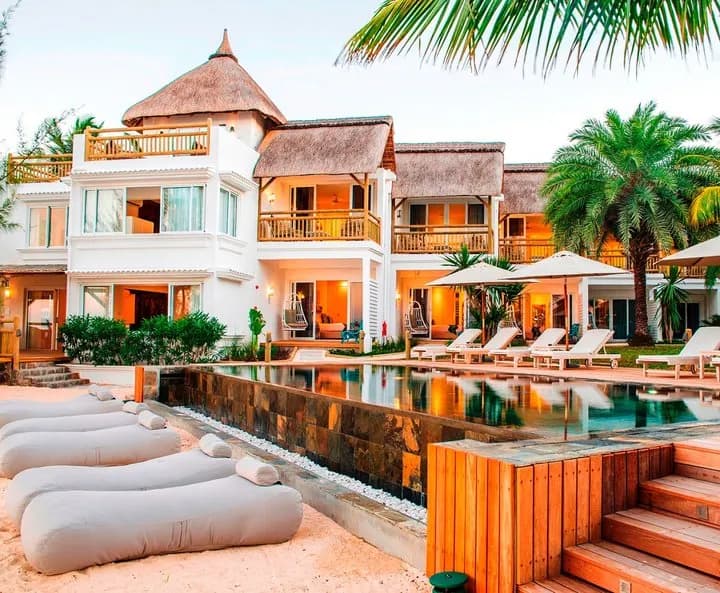 Carousel - image Carousel - image