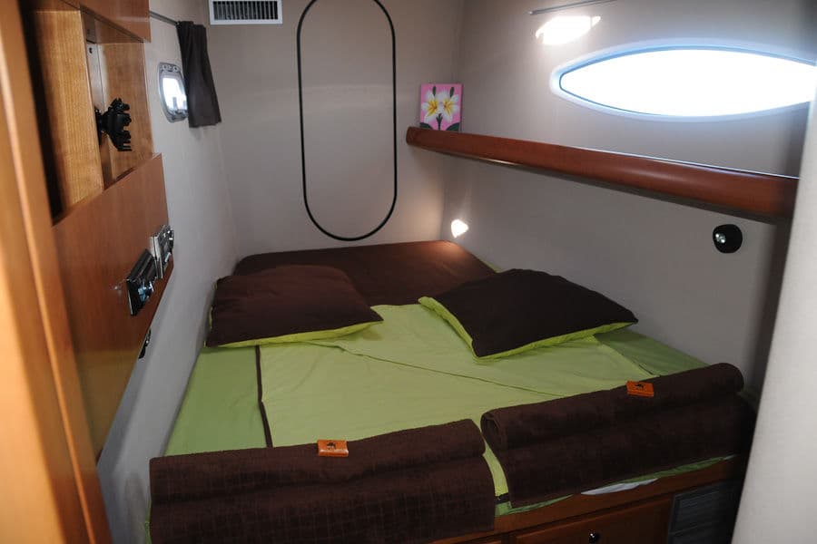 Double Standard Lower Deck - image Double Standard Lower Deck - image