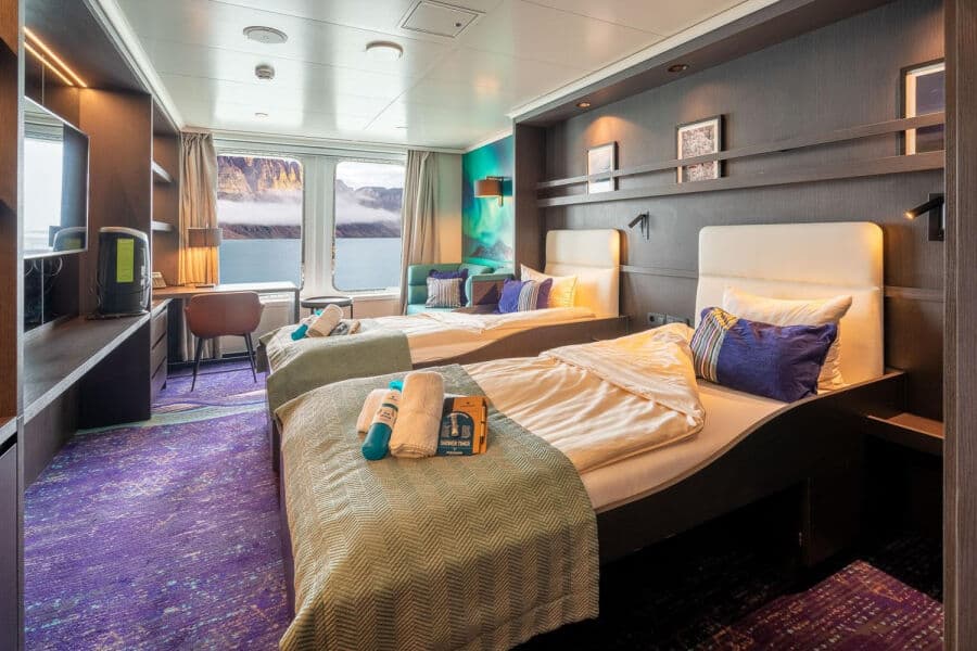 Twin Deluxe - image Twin Deluxe - image