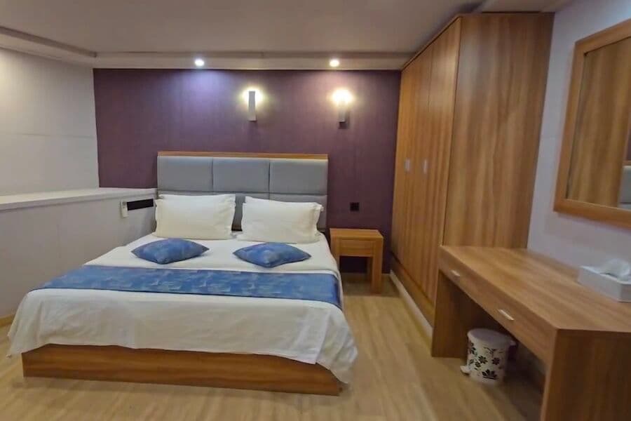 State Cabin (Double Bed) Lower Deck - image State Cabin (Double Bed) Lower Deck - image