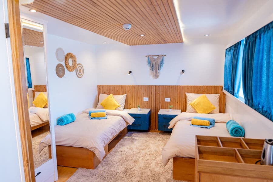 Twin Bed Convertible to Double Upper Deck - image Twin Bed Convertible to Double Upper Deck - image