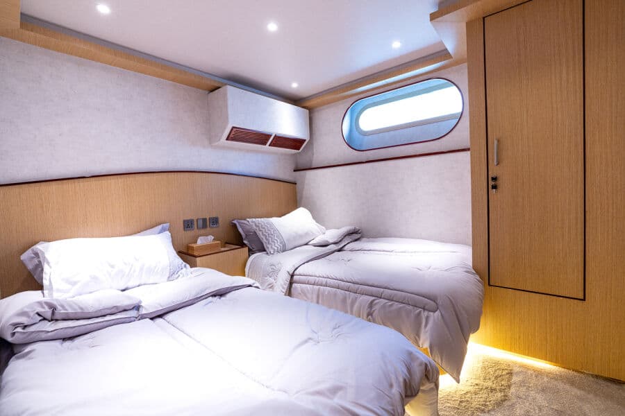 Explorer Cabin Lower Deck - image Explorer Cabin Lower Deck - image